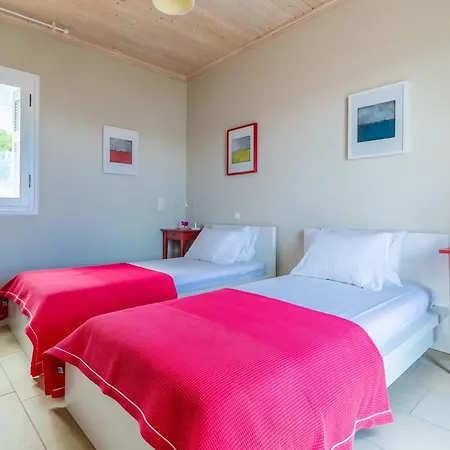 Valmira 2 Bed Lefkada Villa *